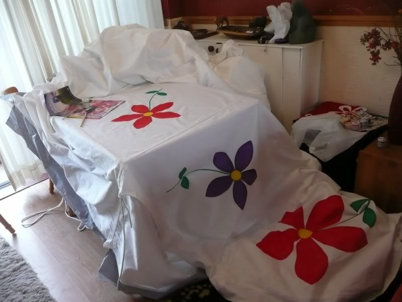 Bells & Labs Painting your own canvas Tents